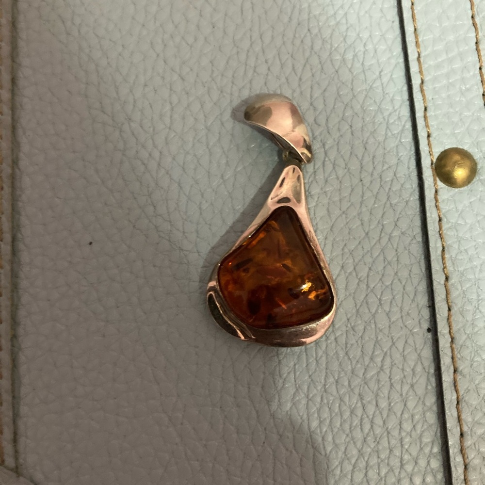 Sterling Silver Amber Pendant Necklace
